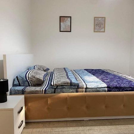 דירות חונדוארה The Best Apartament Central מראה חיצוני תמונה