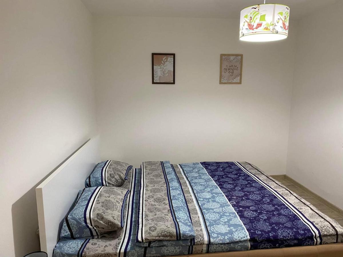 חונדוארה The Best Apartament Central מראה חיצוני תמונה